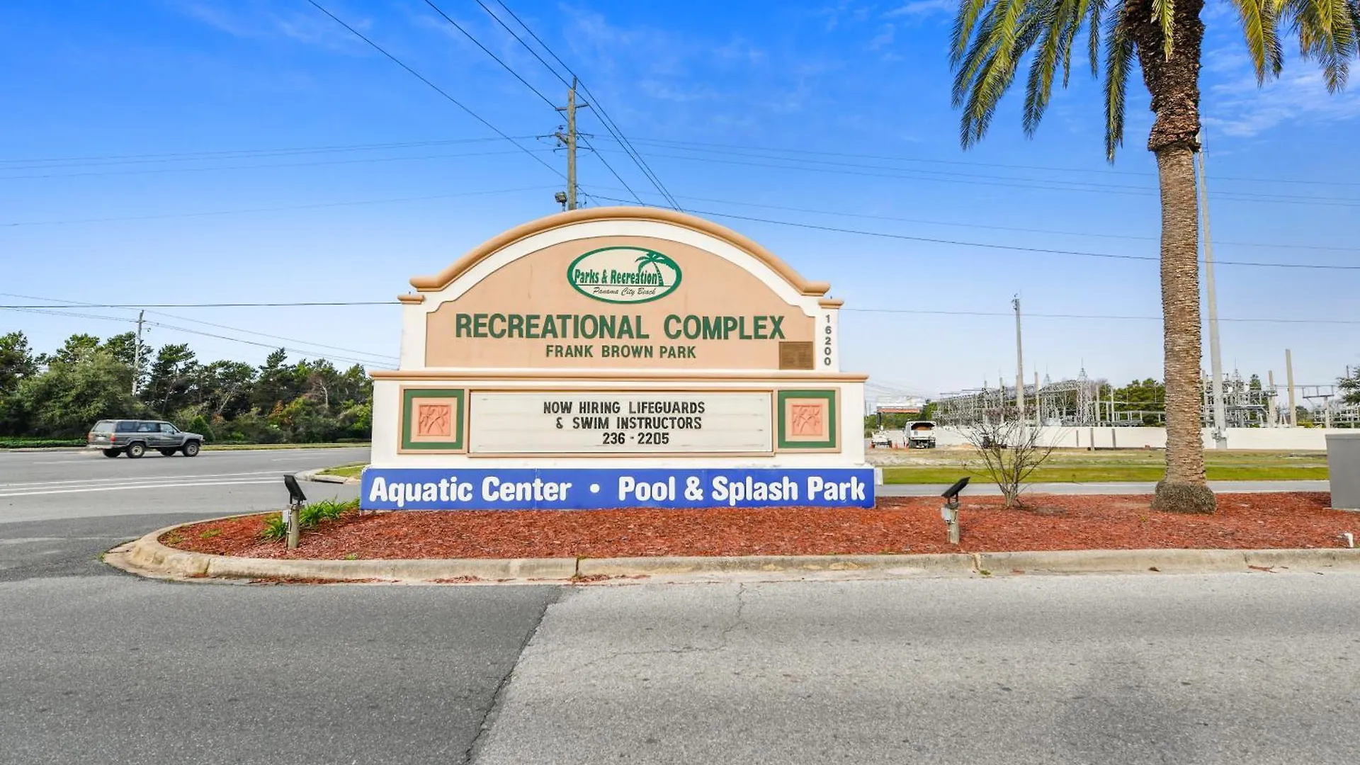 Holiday home Emerald Beach #1227 By Book That Condo Panama City Beach
