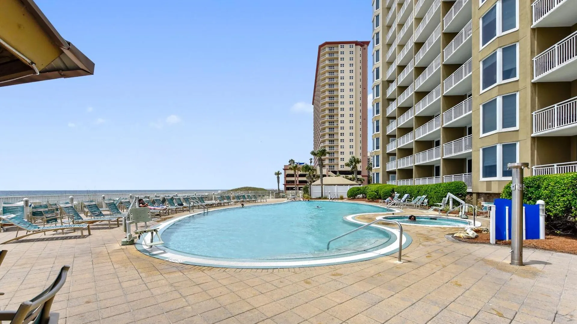 Holiday home Emerald Beach #1227 By Book That Condo Panama City Beach
